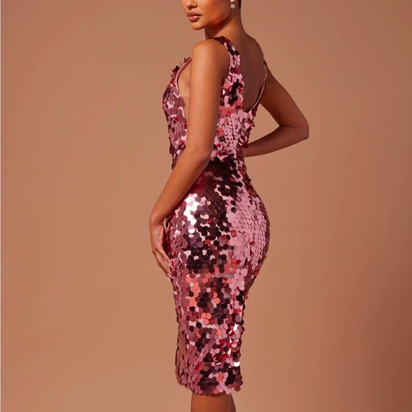 Fashion nova see me shining sequence dress NWT - Picture 3 of 7
